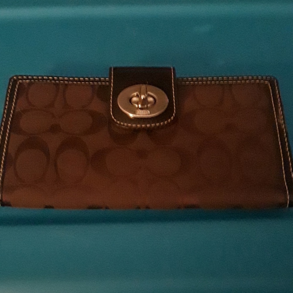 Coach wallet